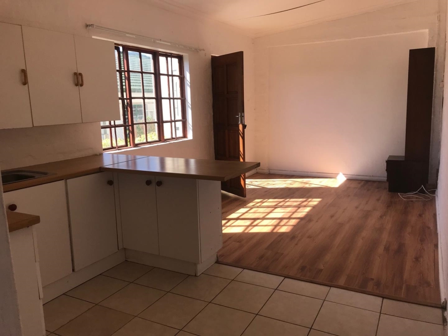 To Let 1 Bedroom Property for Rent in Millard Grange Eastern Cape